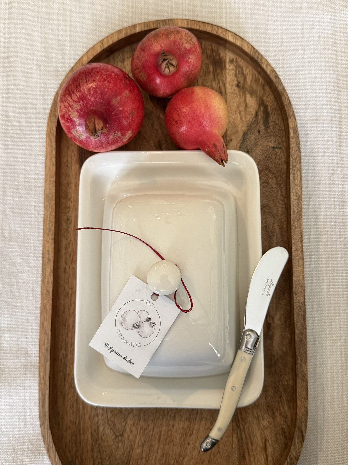 Mantequillero blanco